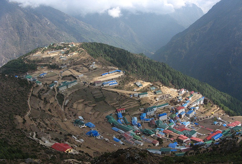 горы Непала Намче-Базар фото