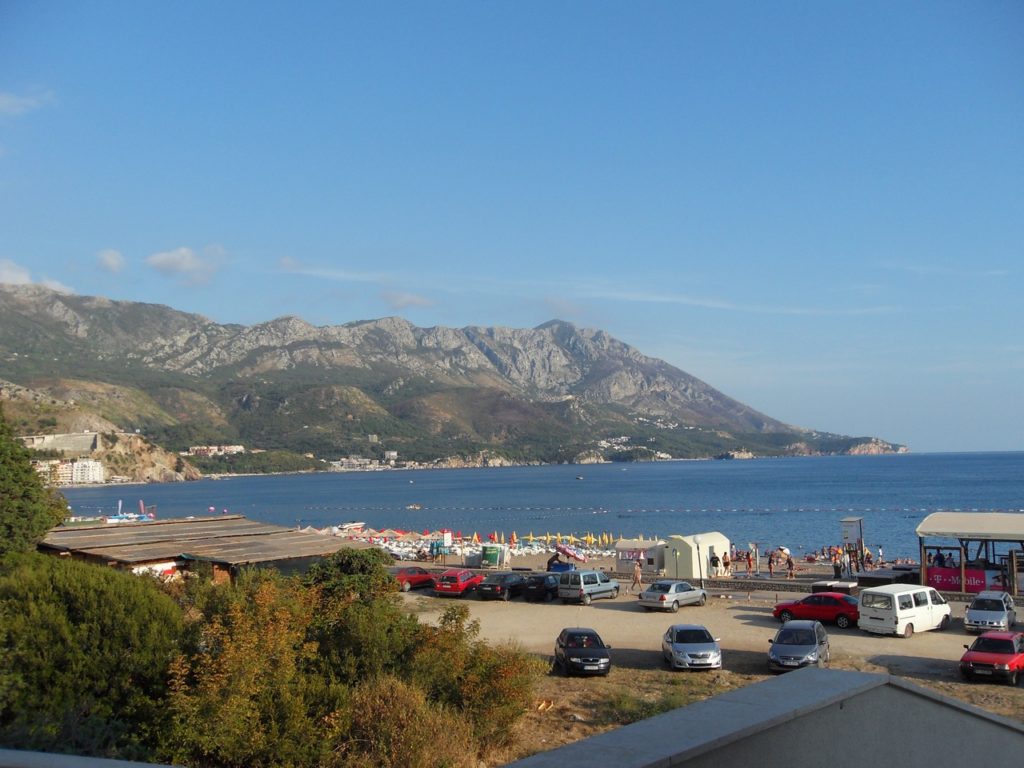 Путешествие в Черногорию на пляж Рафаиловичи